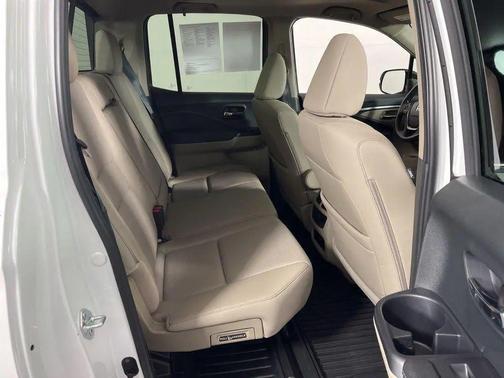 White 2023 Honda Ridgeline RTL-E