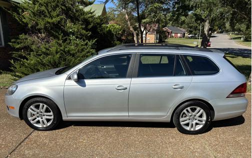2013 Volkswagen Jetta SportWagen TDI