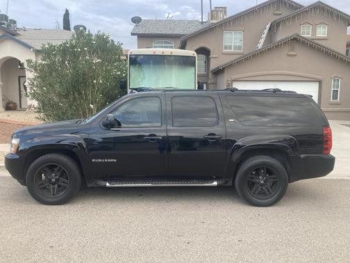 2011 Chevrolet Suburban 1500 LT