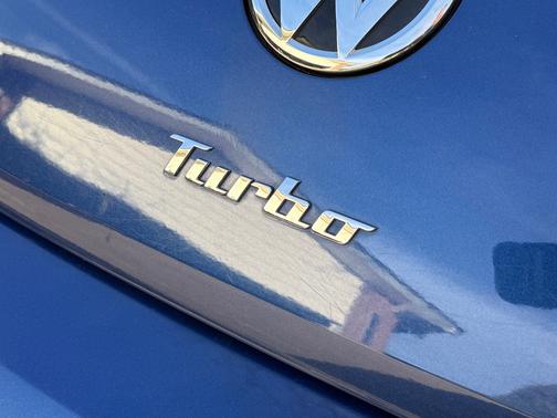 2013 Volkswagen Beetle 2.0T