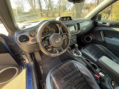 2013 Volkswagen Beetle 2.0T