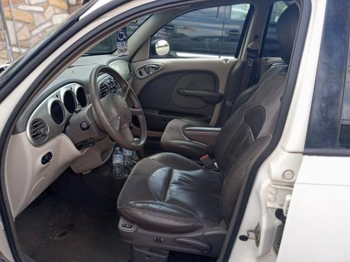 2001 Chrysler PT Cruiser Base