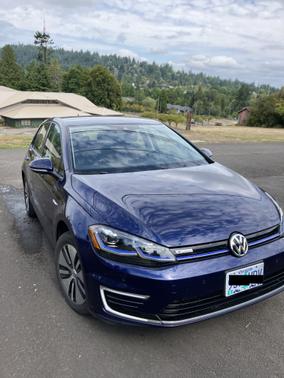 2019 Volkswagen e-Golf SEL Premium