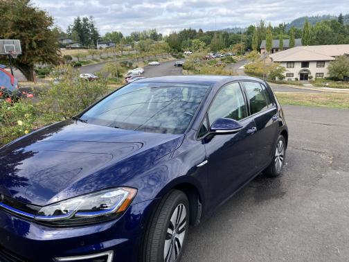 2019 Volkswagen e-Golf SEL Premium
