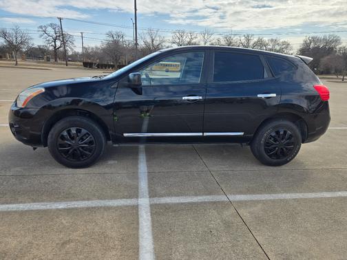 2011 Nissan Rogue S