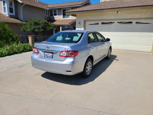 2011 Toyota Corolla LE