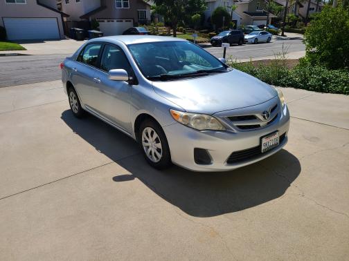 2011 Toyota Corolla LE