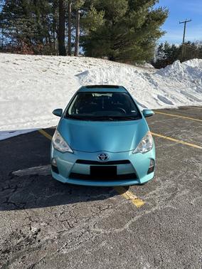 2013 Toyota Prius c Two