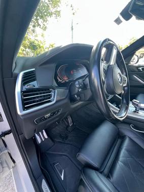 White 2023 BMW X5 sDrive40i