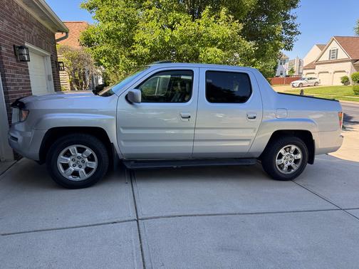 Silver 2007 Honda Ridgeline RTL