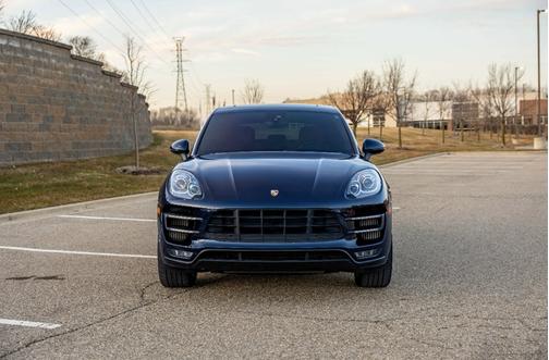 Blue 2017 Porsche Macan Macan Turbo with Performance Package