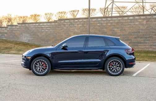 Blue 2017 Porsche Macan Macan Turbo with Performance Package