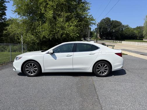 2019 Acura TLX FWD