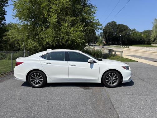 2019 Acura TLX FWD