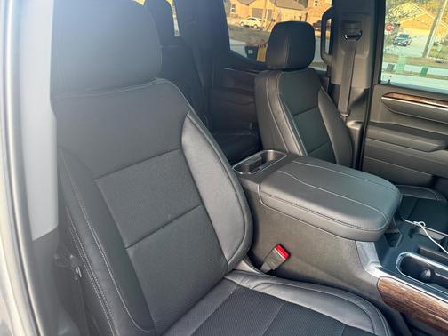 Gray 2025 GMC Sierra 1500 Elevation