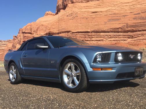Blue 2006 Ford Mustang GT