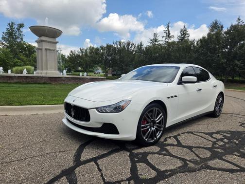 White 2014 Maserati Ghibli S Q4