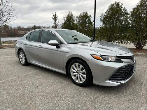 Silver 2019 Toyota Camry LE