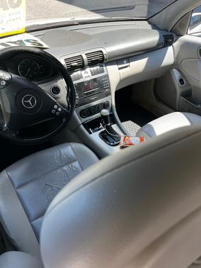 White 2005 Mercedes-Benz C-Class C230 Kompressor Sport