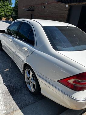 White 2005 Mercedes-Benz C-Class C230 Kompressor Sport
