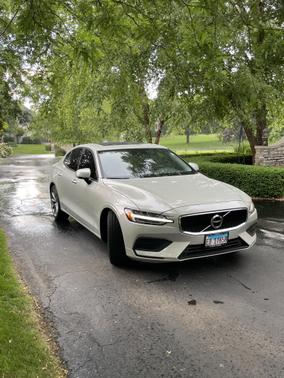 2019 Volvo S60 T5 Momentum