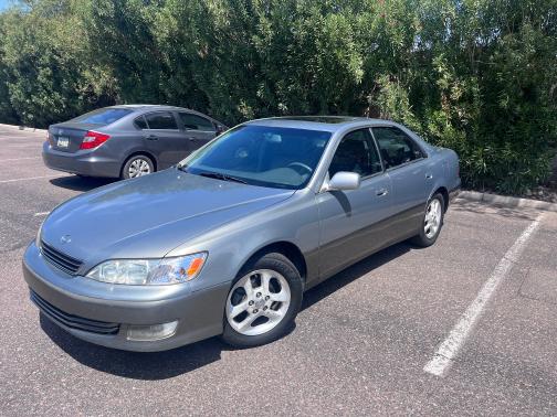 2001 Lexus ES 300 Base