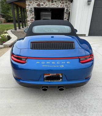 2017 Porsche 911 911 Carrera 4S Cabriolet