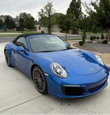 2017 Porsche 911 911 Carrera 4S Cabriolet