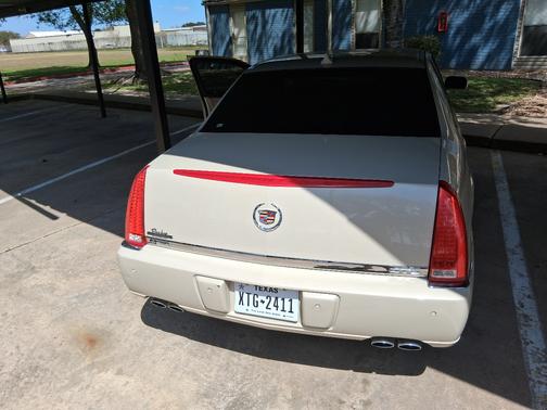 Beige 2011 Cadillac DTS Premium Collection