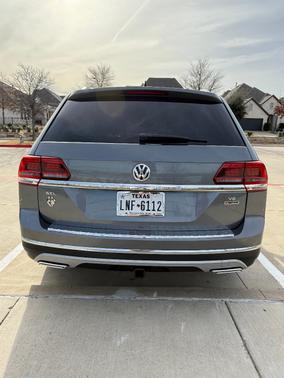 2019 Volkswagen Atlas 3.6L SEL Premium