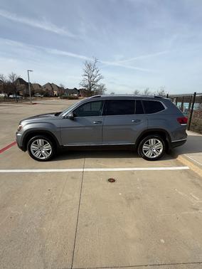 2019 Volkswagen Atlas 3.6L SEL Premium