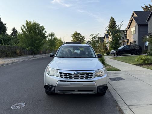 Silver 2011 Subaru Forester 2.5 X