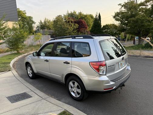 Silver 2011 Subaru Forester 2.5 X