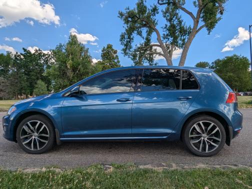 2015 Volkswagen Golf TSI SE 4-Door