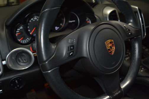 2014 Porsche Cayenne Base