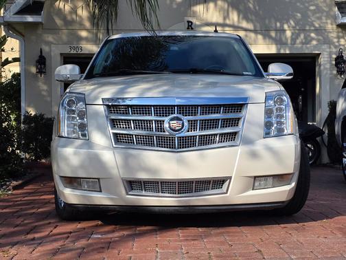 2012 Cadillac Escalade Hybrid Platinum Edition
