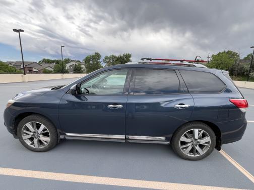 2013 Nissan Pathfinder Platinum