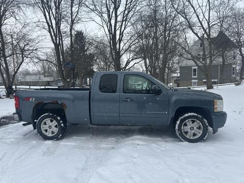 2007 Chevrolet Silverado 1500 LTZ Extended Cab