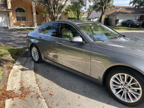 2015 BMW 528 i