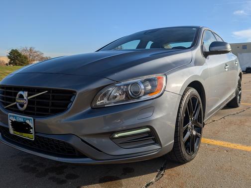 2018 Volvo S60 T5 Dynamic