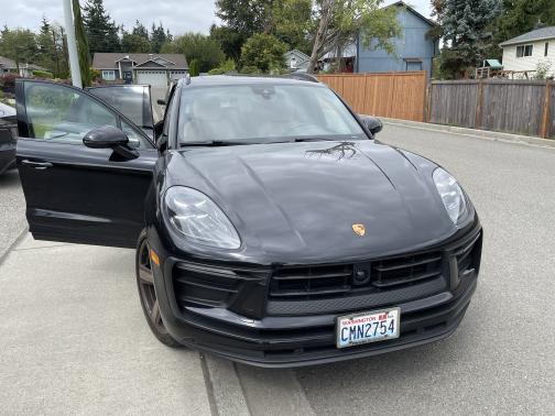 2023 Porsche Macan Macan T