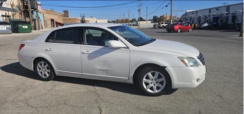 2006 Toyota Avalon XL