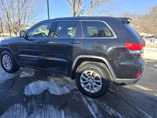 2022 Jeep Grand Cherokee WK Laredo E