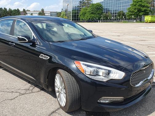 2016 Kia K900 Luxury 5.0L