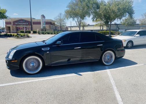 2011 Cadillac STS Luxury