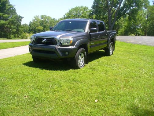 Gray 2012 Toyota Tacoma Base