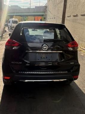 Black 2018 Nissan Rogue S