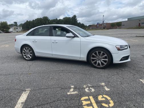 Photo 2 of 14 of 2013 Audi A4 2.0T Premium Plus quattro