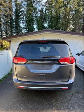 Gray 2017 Chrysler Pacifica Touring-L