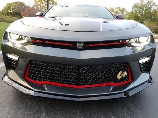 Photo 4 of 18 of 2016 Chevrolet Camaro 2SS
